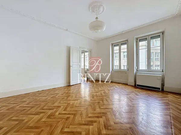 4 pièces avec balcon - Contades