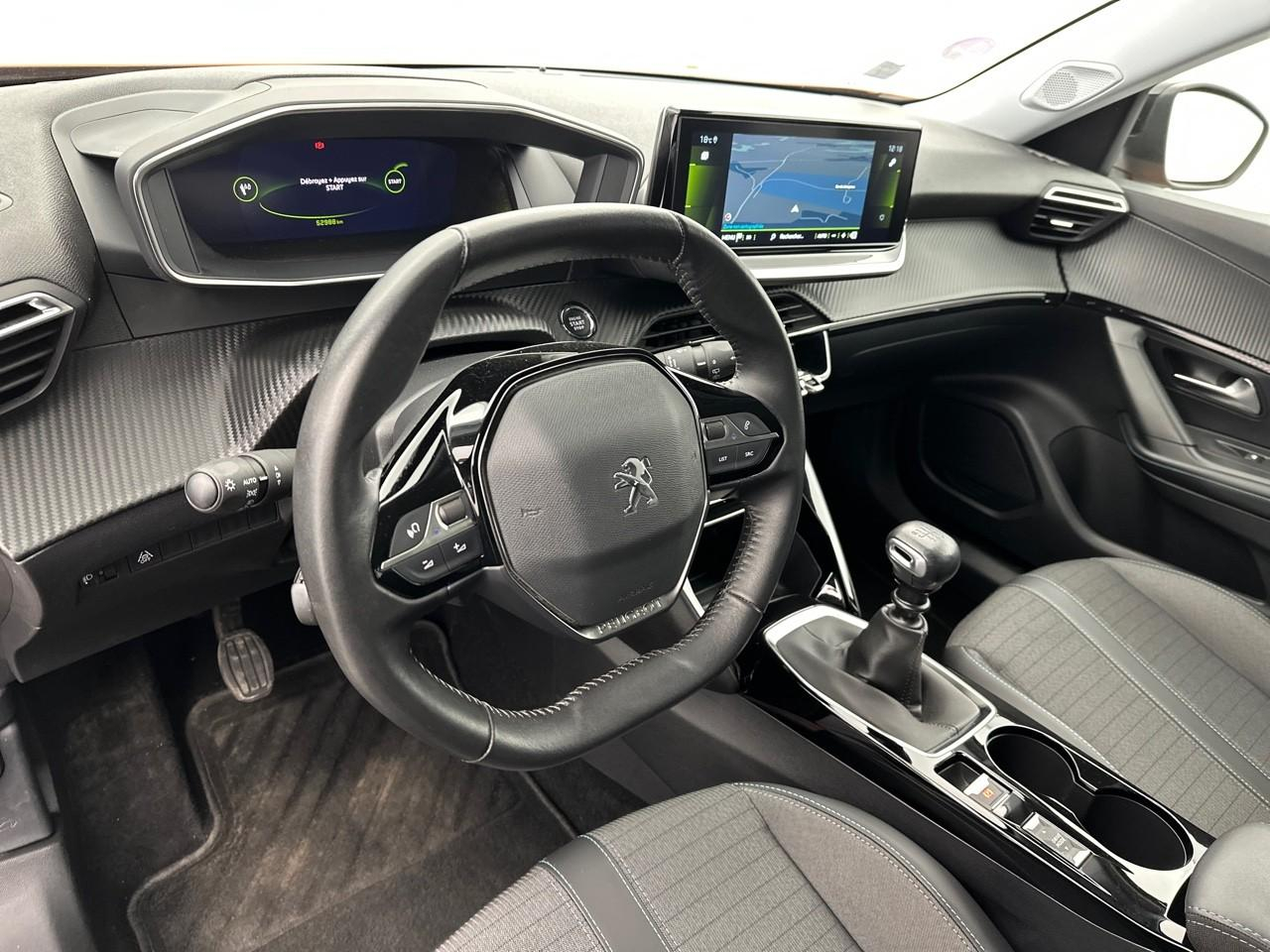 Peugeot 2008 puretech 130 s&s bvm6 allure pack — photo 8