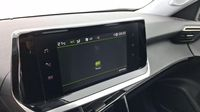 Peugeot 2008 1.2 PureTech 100ch S&S Allure Pack — photo 13
