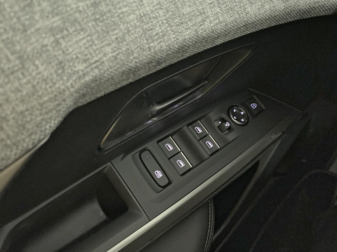 Peugeot 3008 hybrid 145 e-dcs6 gt — photo 20