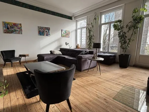 Maison 12 pièces 223 m²