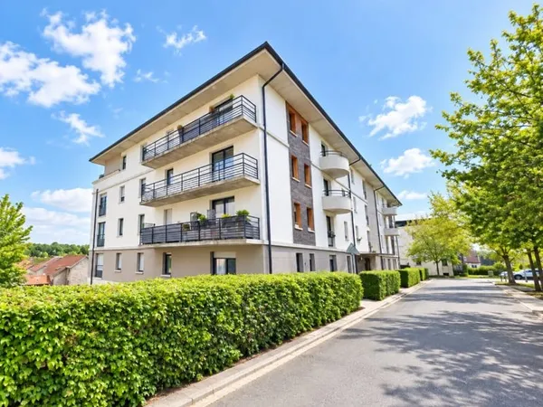 À LOUER - BEL APPARTEMENT T3 AVEC BALCON - PARC GOURAUD, SOISSONS