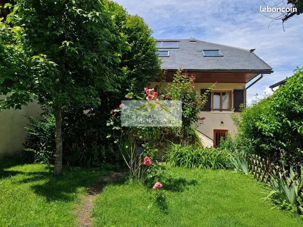 Maison 6 pièces 145 m²