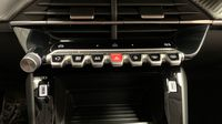 Peugeot 208 1.2 Hybrid 110ch Allure e-DCS6 — photo 26
