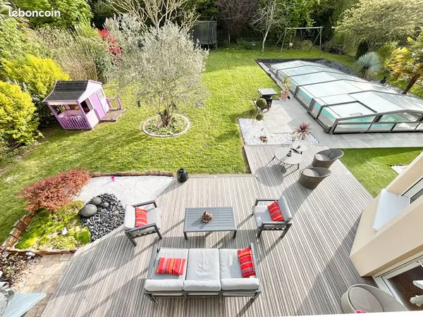 Maison 7 pièces 175 m²