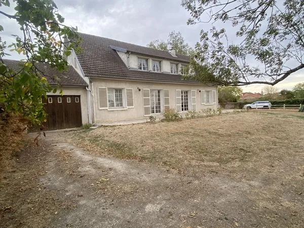 Maison de 187 m2 à rénover - vue campagne et aucun vis-à-vis