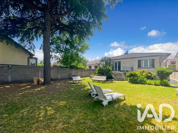 Maison 6 pièces 180 m²