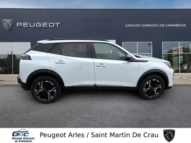 Peugeot 2008 hybrid 145 e-dcs6 — photo 4