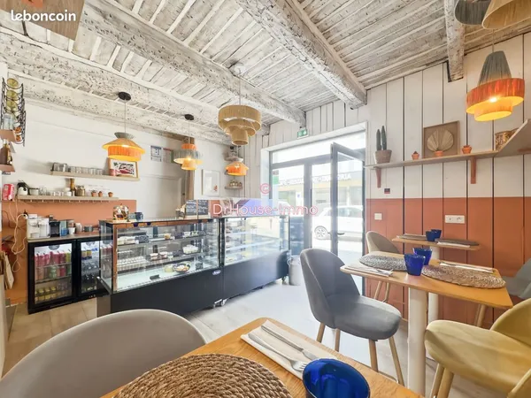Boutique 73 m² brignoles