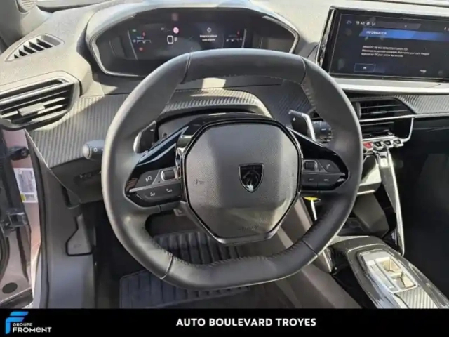Peugeot 2008 1.2 puretech 130ch s&amp;s allure eat8 — photo 9