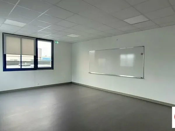 Bureaux 478 m²