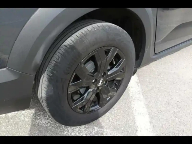 Dacia Jogger 1.0 eco-g 100ch extreme 5 places — photo 13