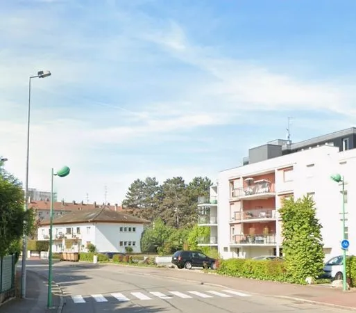Place de parking proche frontière