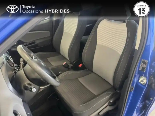 Toyota Yaris 70 vvt-i france business 5p my19 — photo 11
