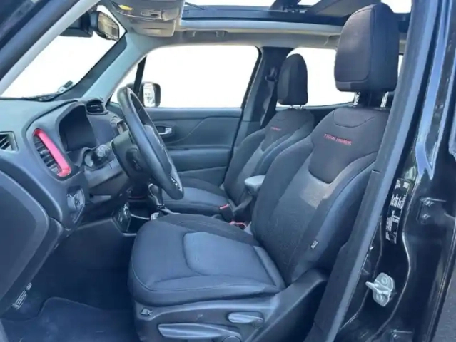 Jeep Renegade 1.3 turbo t4 240ch 4xe trailhawk at6 — photo 9