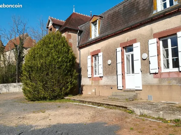 Maison de bourg 80 m² Commune de Châtelperron