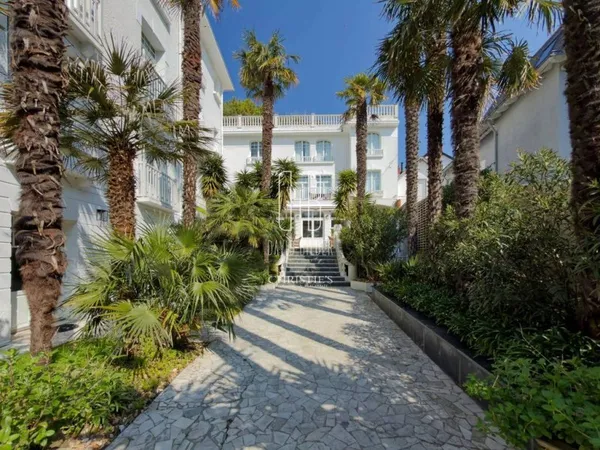 Maison de luxe 11 pièces 686 m²
