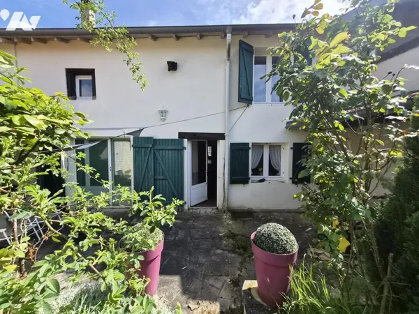 Maison 8 pièces 293 m²