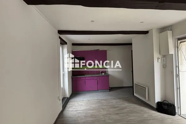 Studio 1 pièce 28 m²