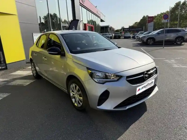 Opel Corsa 1.2 75ch connect — photo 3