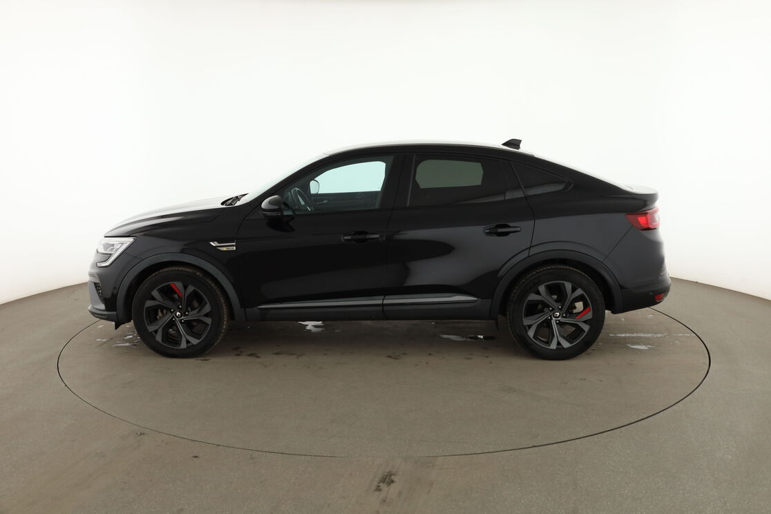 Renault Arkana 1.6 E-Tech RS Line — photo 2