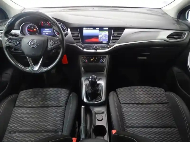 Opel Astra 1.6 d 110ch edition — photo 10