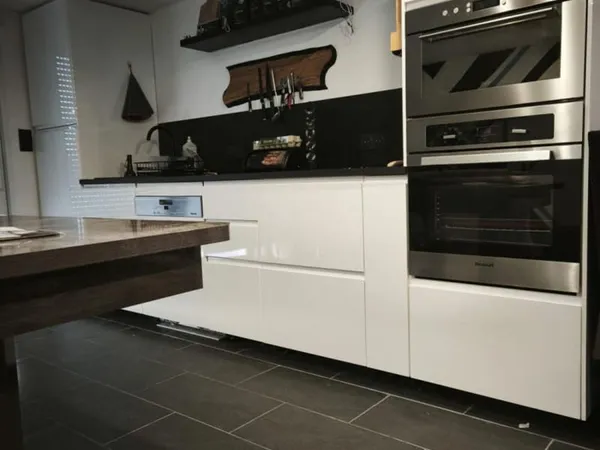 Maison idéale : confort & tous commerces à pied