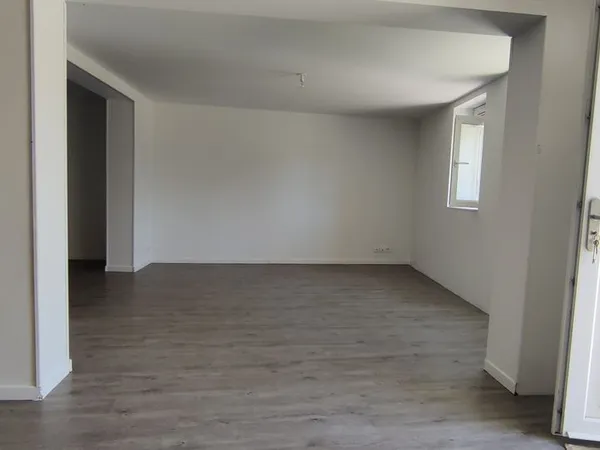 Maison T4 93m² entièrement rénovée
