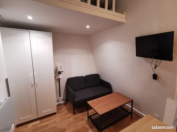 Studio meublé neuf - Rue Legendre