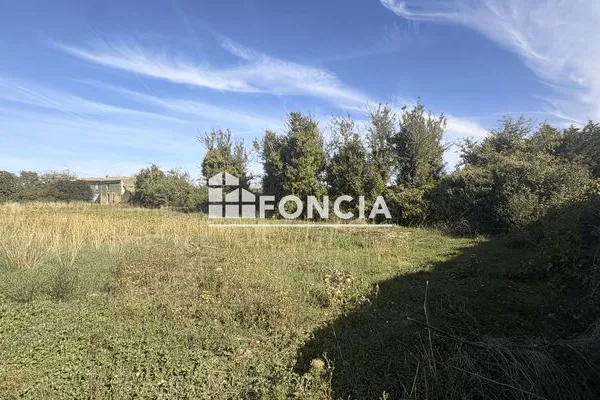 Terrain 2804 m²