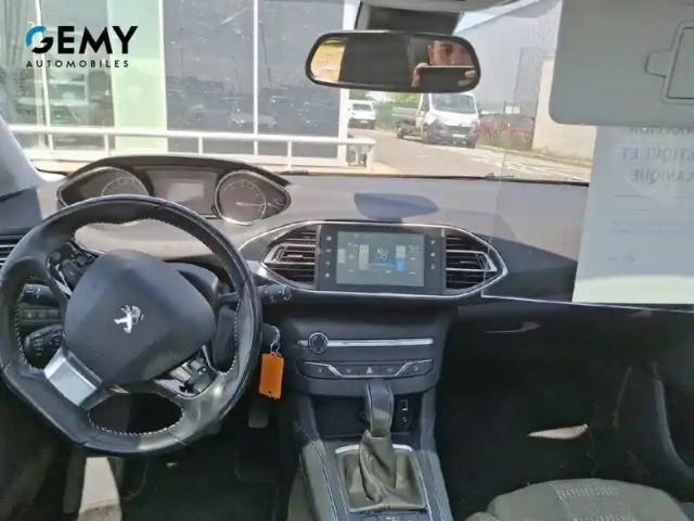 Peugeot 308 1.2 puretech 130ch s&amp;s eat6 — photo 8