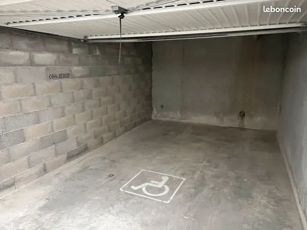 Location Box de Garage PMR