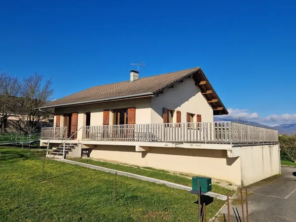 Maison 6 pièces 156 m²