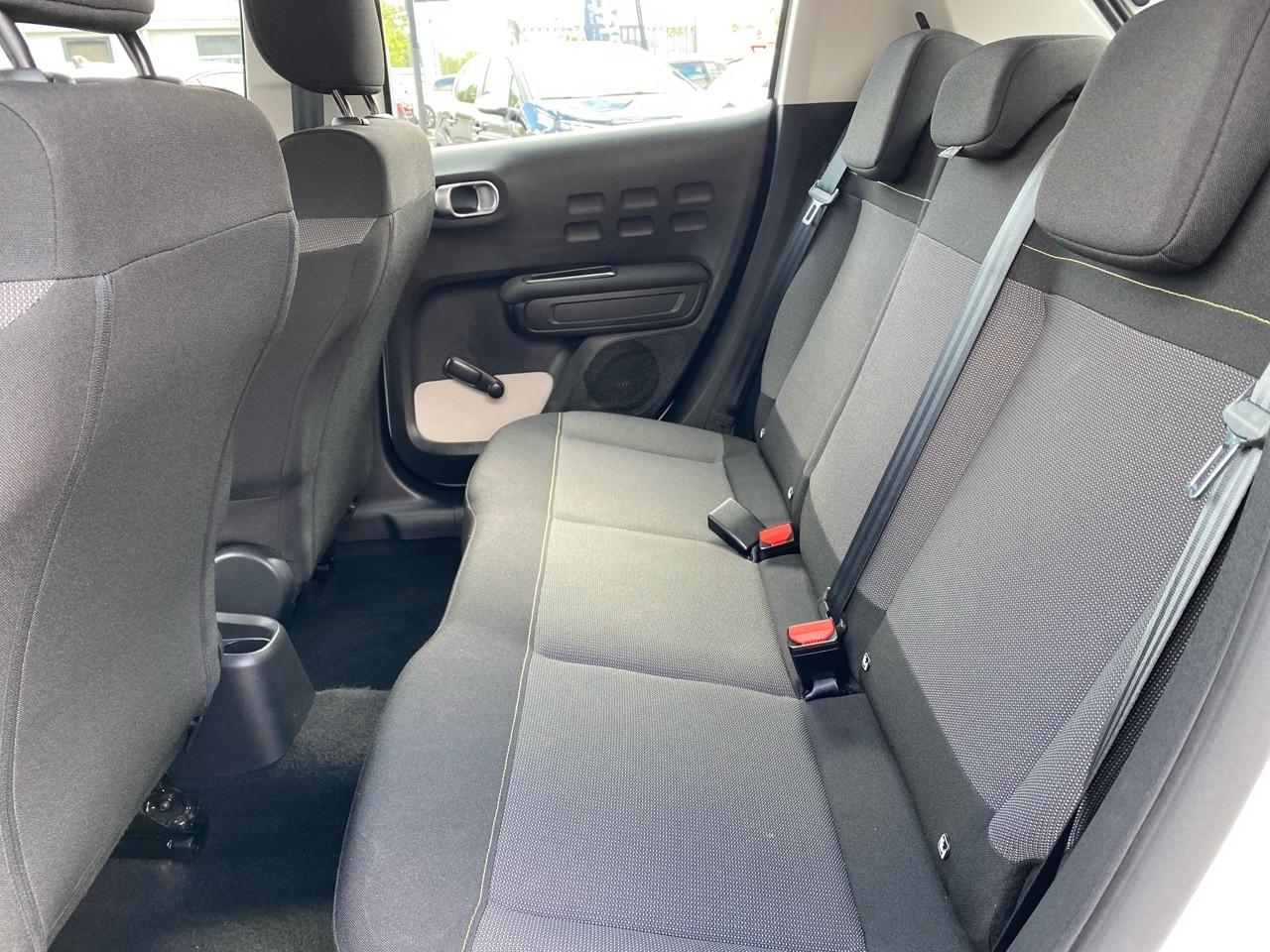 Citroën C3 1.2 puretech 83ch s&s shine — photo 10