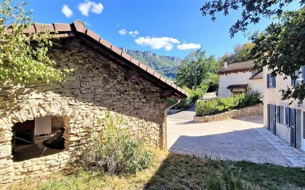 Maison 15 pièces 135 m²