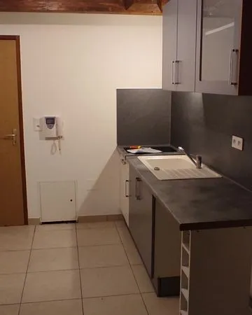 Location appartement F1 l isle sur le doubs