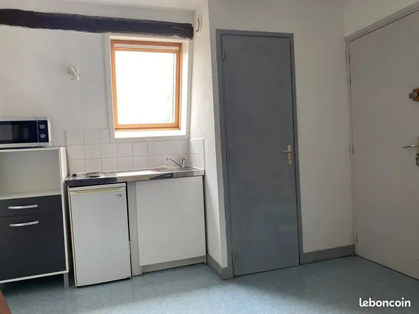 VALENCIENNES T1BIS meublé à LOUER