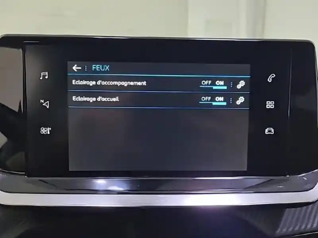 Peugeot 208 puretech 100 s&amp;s eat8 — photo 66