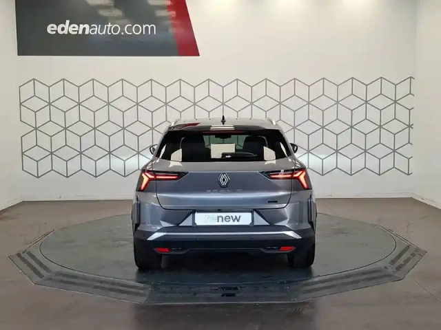 Renault Scenic e-tech électrique 220 ch grande autonomie — photo 4