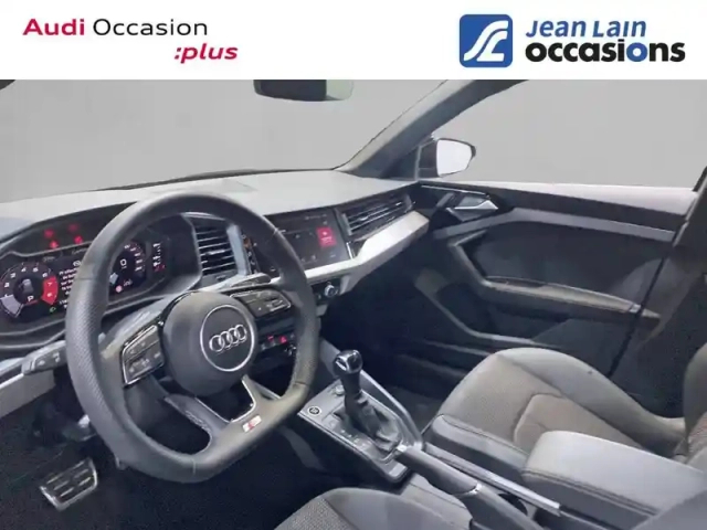Audi A1 sportback 35 tfsi 150 ch s tronic 7 — photo 11