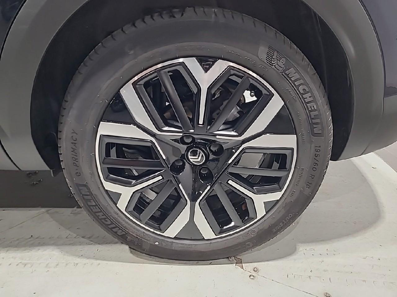 Citroën C4 hybride 136 e-dcs6 max — photo 16
