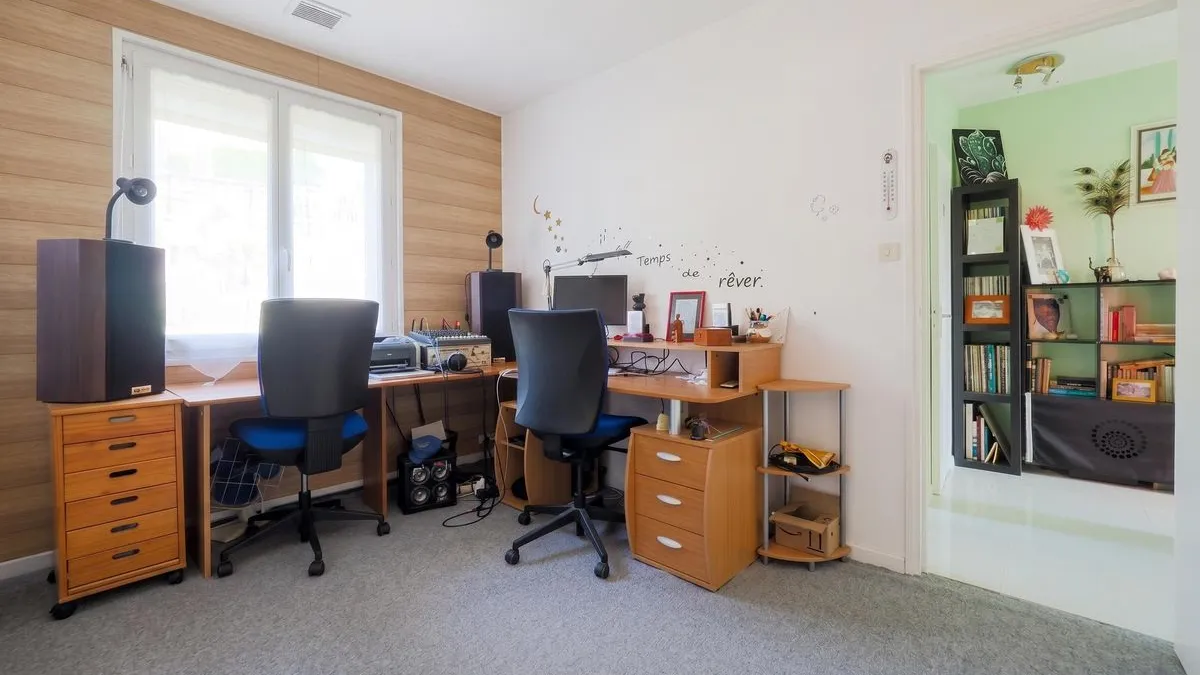Photo 15