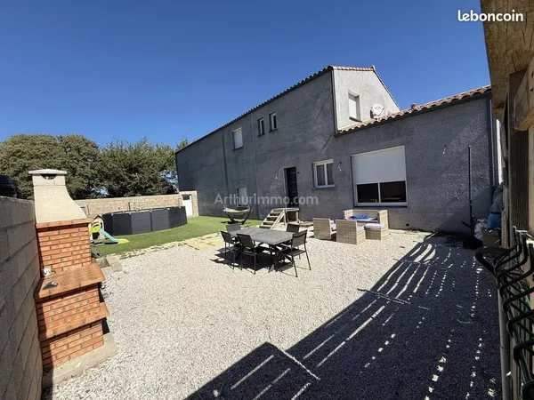 Maison 8 pièces 185 m²
