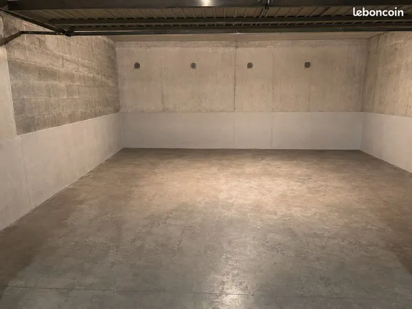 Box / garage