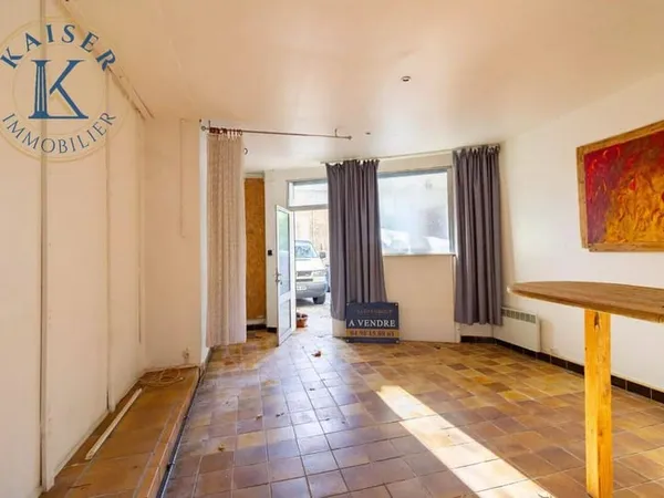 Boutique 30 m²