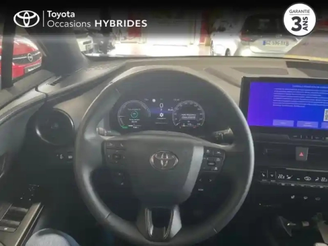 Toyota C-Hr 1.8 hybride 140ch design pack confort — photo 13