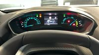 Peugeot 2008 1.2 Hybrid 145ch Style e-DCS6 — photo 10