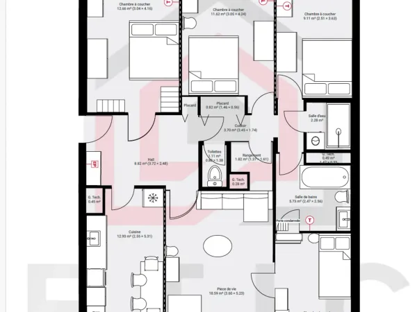 Appartement à vendre 5 pièces - Rez de jardin - CALME - PARKINGS - PROCHE DES COMMODITES