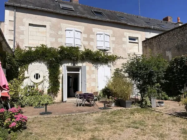 Maison 8 pièces 230 m²
