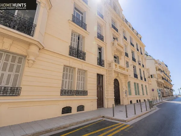 Appartement 270 m²